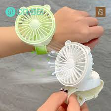 cartoon watch fan